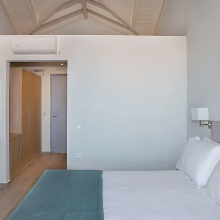 Remenzo Ξενοδοχείο