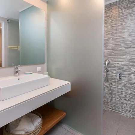 Remenzo Ληξούρι