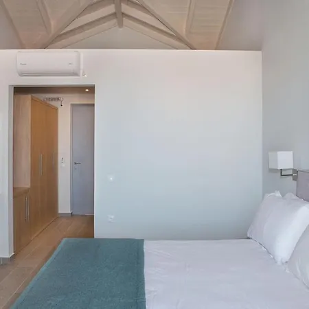 Remetzo Village Hotel