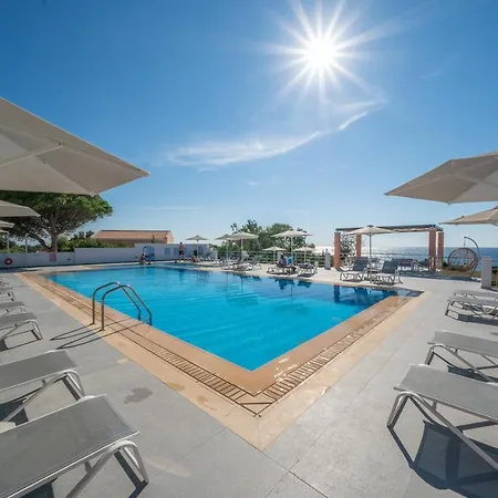 Remetzo Village Hotel Lixouri