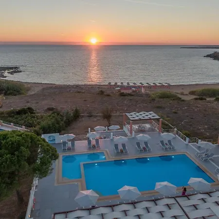 Remetzo Village Ξενοδοχείο 3*