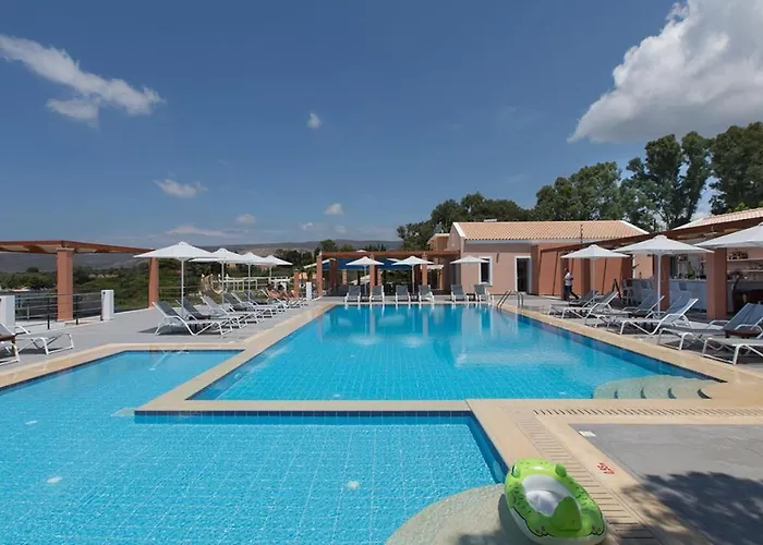 Hotel Remenzo 3*