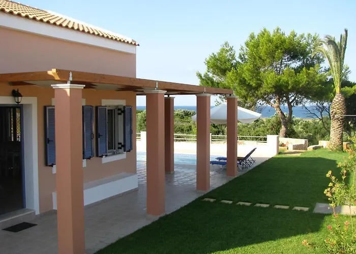 Hotel Remenzo 3*